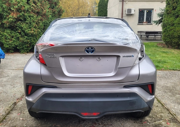 Toyota C-HR cena 67900 przebieg: 48300, rok produkcji 2018 z Warszawa małe 154